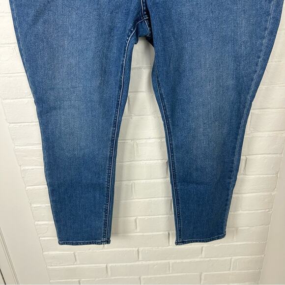 NWT Old Navy High Rise Wow Super Skinny Jeans Size 18 Short - Picture 6 of 9